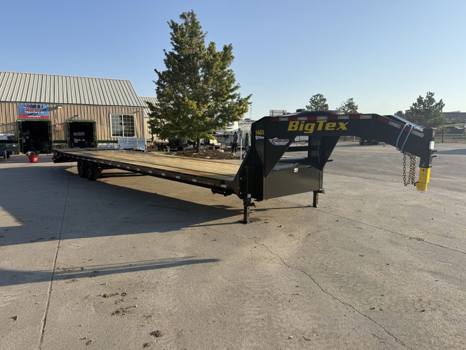 New 2027 Big Tex 14GN-40D5A-MRBK Flatbed Trailer