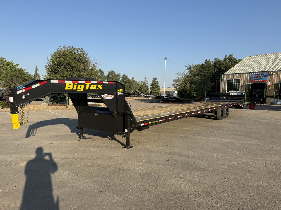 New 2027 Big Tex 14GN-40D5A-MRBK Flatbed Trailer