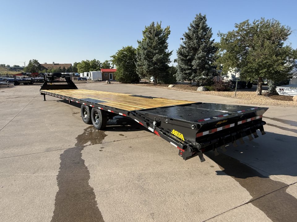 New 2027 Big Tex 14GN-8.5x40D5A-MRBK Flatbed Trailer
