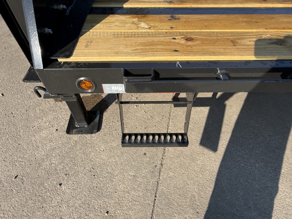 New 2027 Big Tex 14GN-8.5x40D5A-MRBK Flatbed Trailer