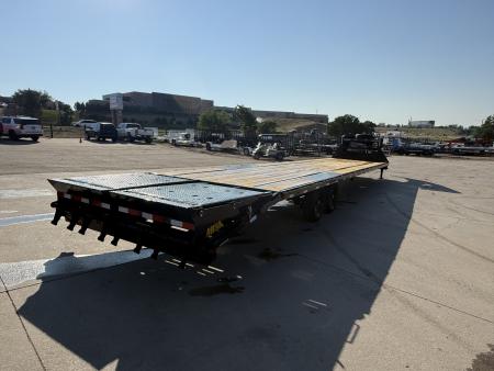 New 2027 Big Tex 14GN-8.5x40D5A-MRBK Flatbed Trailer