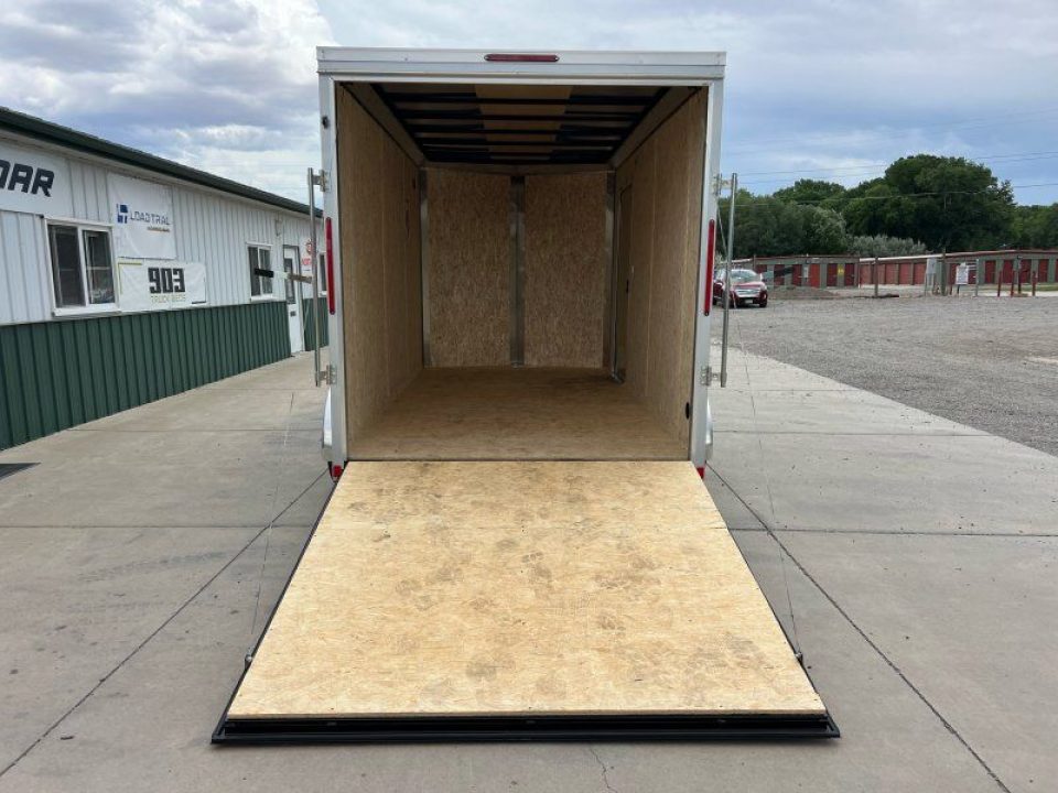 2027 Compass Indigo DLX photo 8