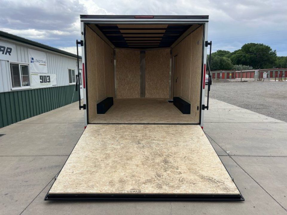 2027 Compass Indigo DLX photo 8