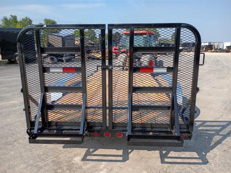 New 2027 PJ Trailers CE182