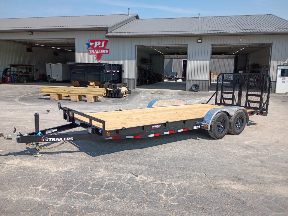 New 2027 PJ Trailers CE202