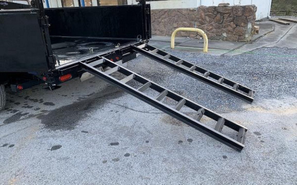 New 2026 Big Tex Trailers 14GT 15.9K TAND GT DUMP 83"x16 6SIR BLACK Dump Trailer