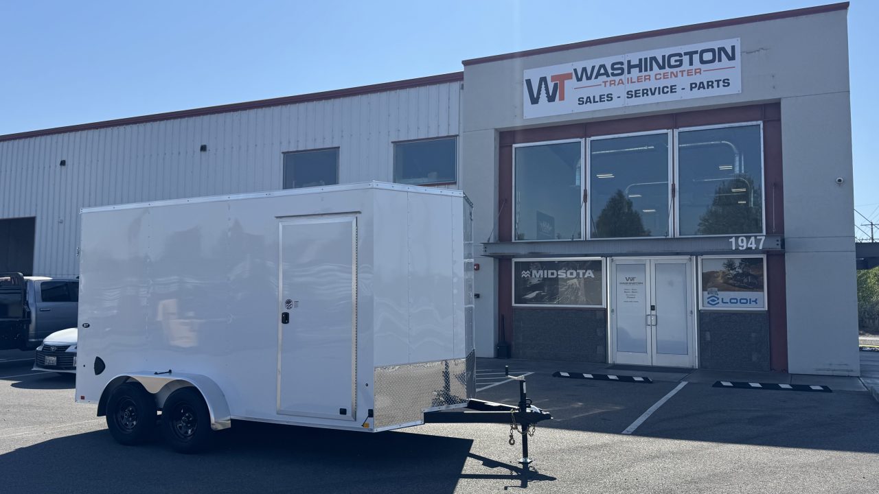 New 2027 Look Trailers 7 x 14 ST DLX Flat Top V-Nose 7K Cargo / Enclosed Trailer