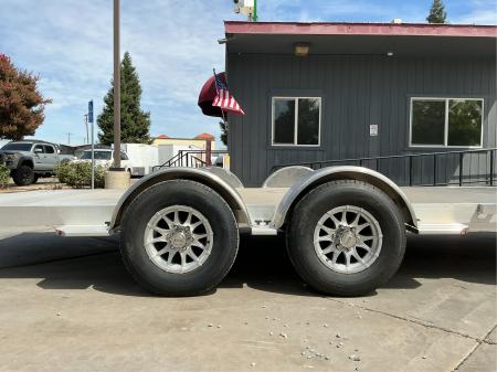 New 2027 Aluma 8220H-TA-EL-R-RTD 7FT X 20FT 9990 GVW Car Hauler