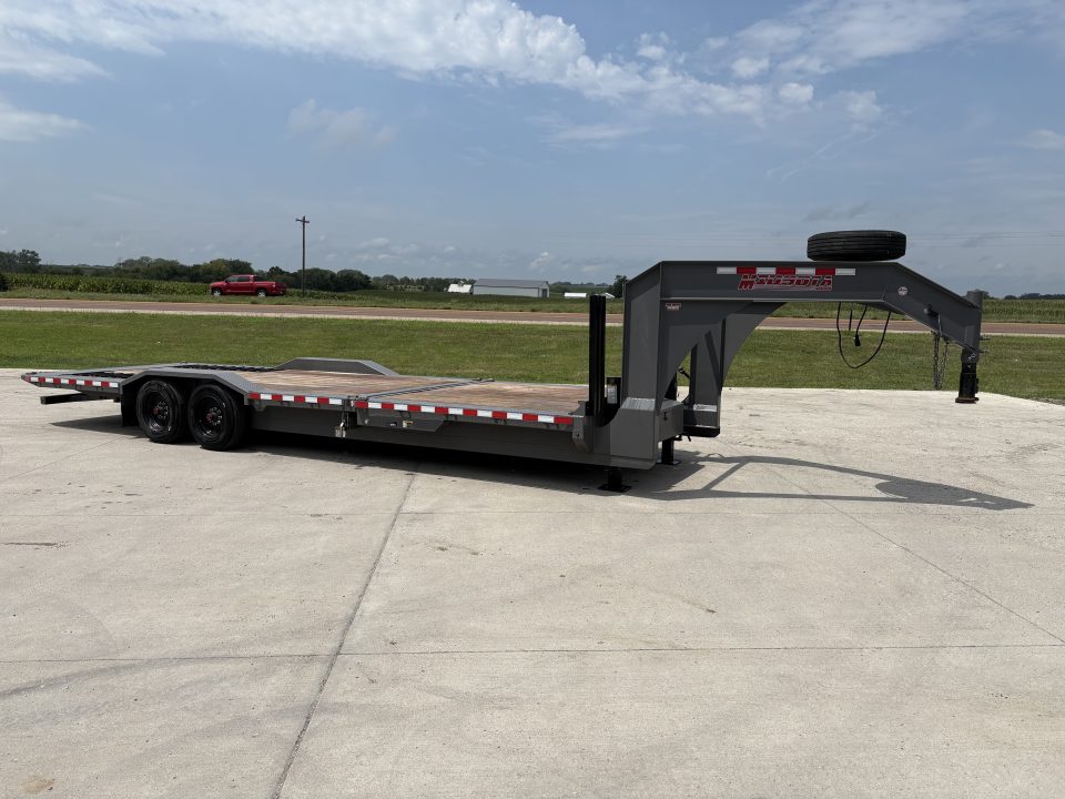 Used 2025 Midsota TBWB26-GN-184 Tilt Trailer