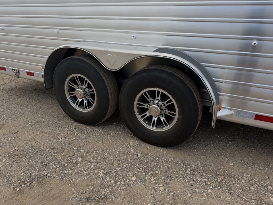 New 2027 Hart Trailer 6 HORSE TRADITION Horse Trailer