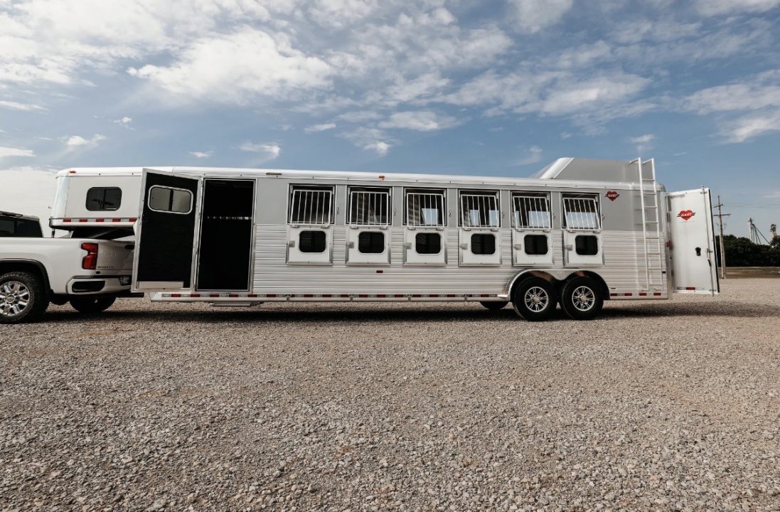 New 2027 Hart Trailer 6 HORSE TRADITION Horse Trailer