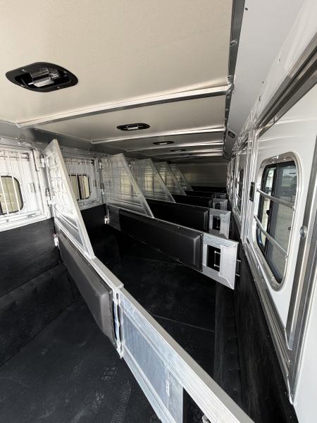 New 2027 Hart Trailer 6 HORSE TRADITION Horse Trailer