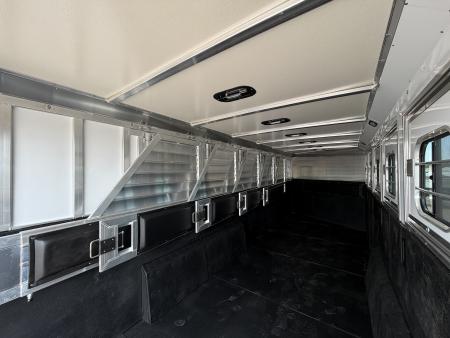 New 2027 Hart Trailer 6 HORSE TRADITION Horse Trailer