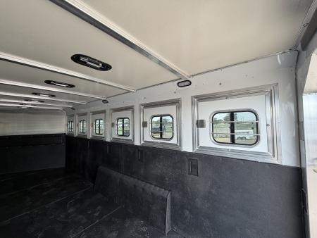 New 2027 Hart Trailer 6 HORSE TRADITION Horse Trailer