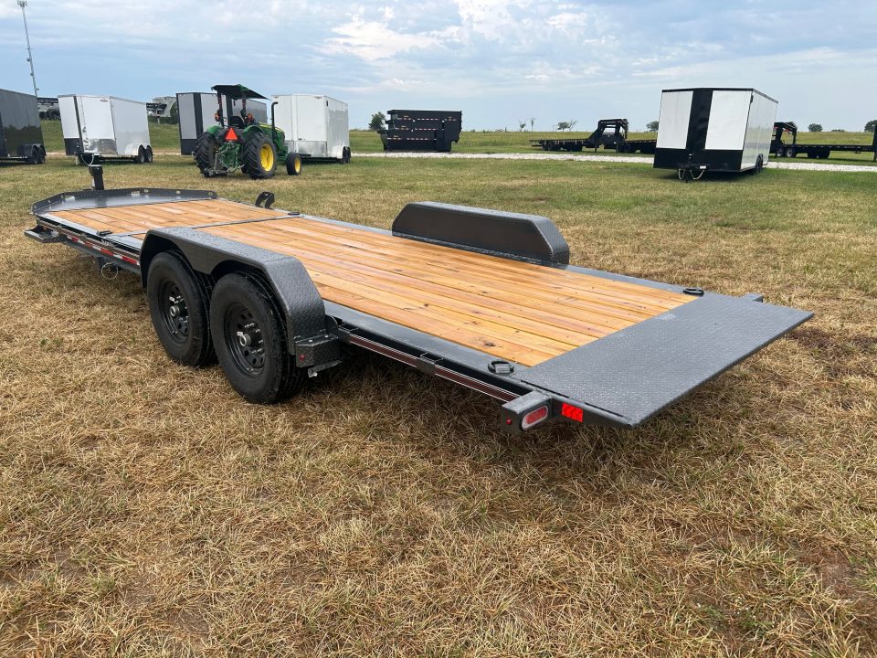 New 2027 Diamond C 82x22 Tandem 15.5K Gravity Tilt w/ 6' Stationary Deck & Toolbox