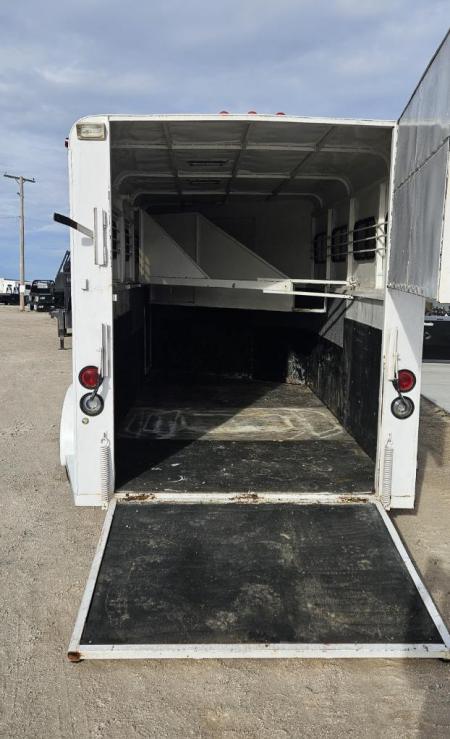 Used 1991 Trails West 3-Horse Slant Horse Trailer