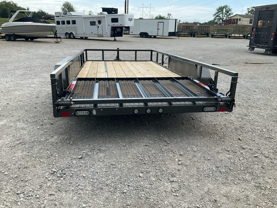 New 2027 83"x 16' MAXX-D Tandem Axle Utility - U3X