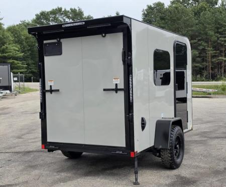 New 5.5 X 10 TENT TRAILER ENCLOSED FOLD OUT BUNK REAR RAMP DOOR 2027 CARGO MATE