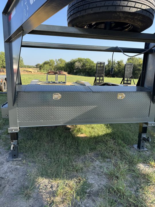 New 2026 Lion Trailers 26FTGNDO-1361 Flatbed Trailer