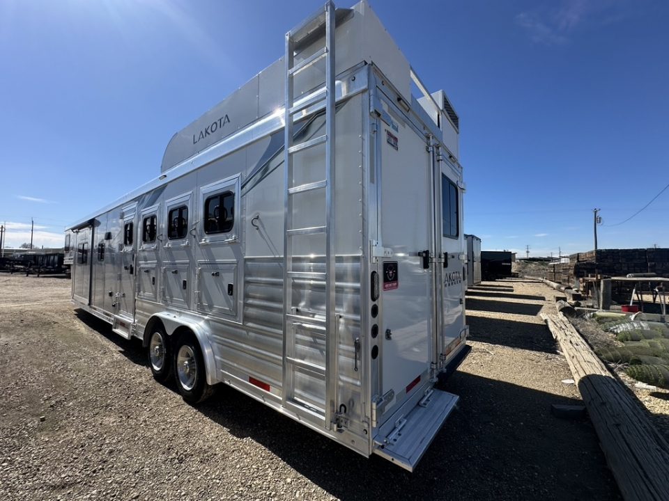 Used 2021 Lakota Charger Stock / Stock Combo Trailer