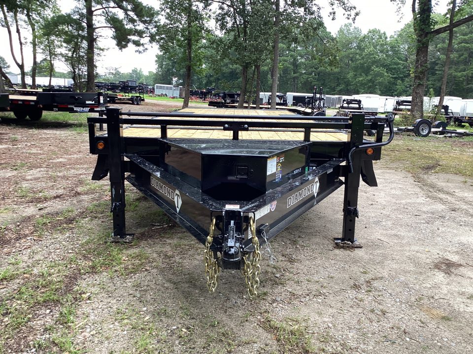 New 2026 Diamond T 10224DO Tilt Trailer