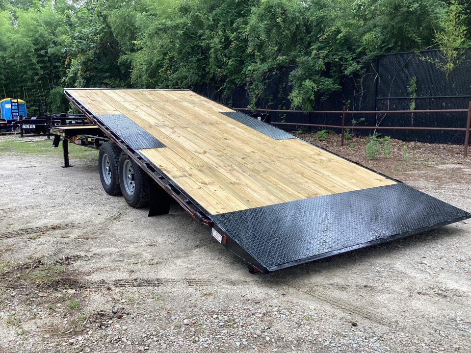 New 2026 Diamond T 10224DO Tilt Trailer