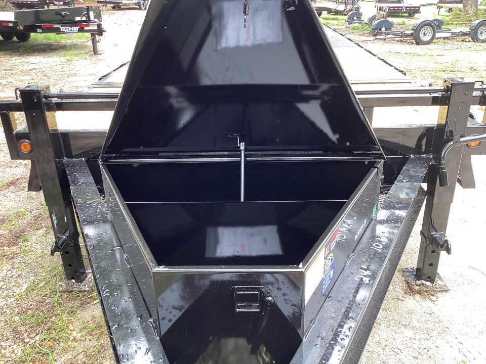 New 2026 Diamond T 10224DO Tilt Trailer