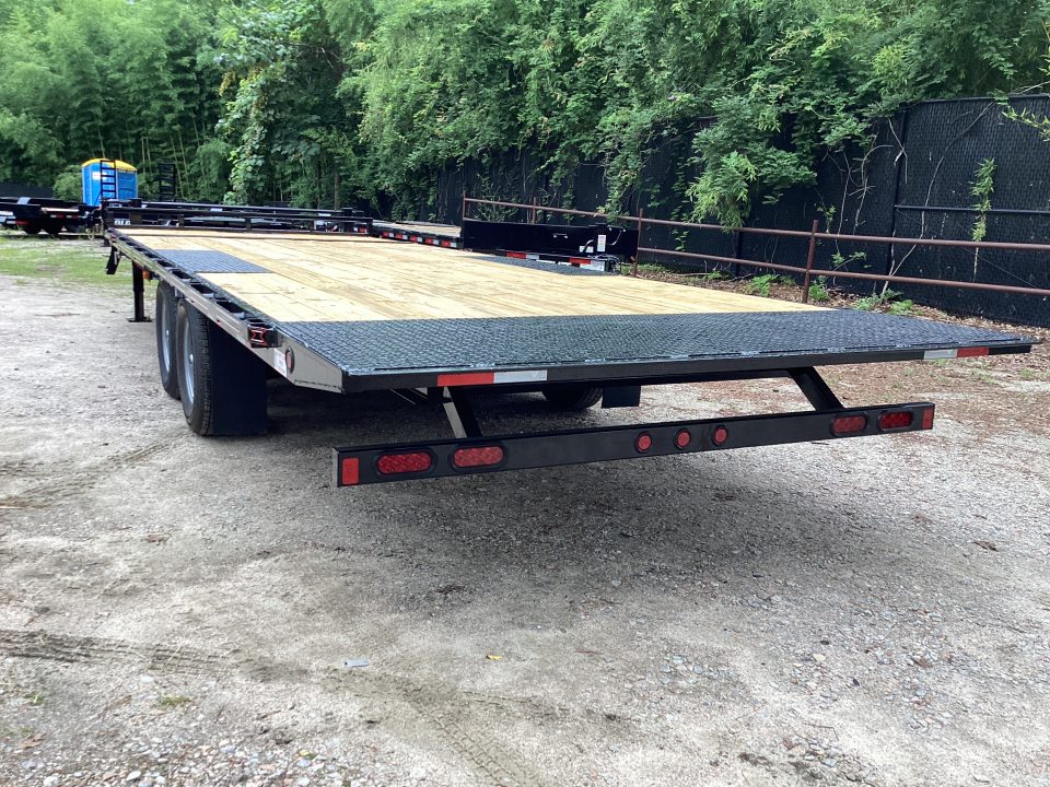 New 2026 Diamond T 10224DO Tilt Trailer