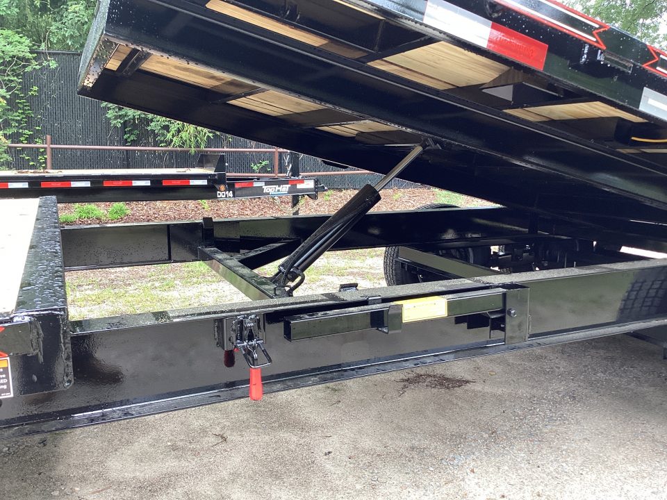 New 2026 Diamond T 10224DO Tilt Trailer