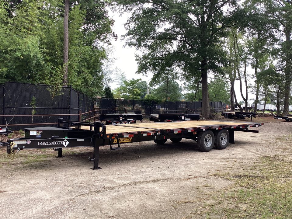 New 2026 Diamond T 10226DO Tilt Trailer