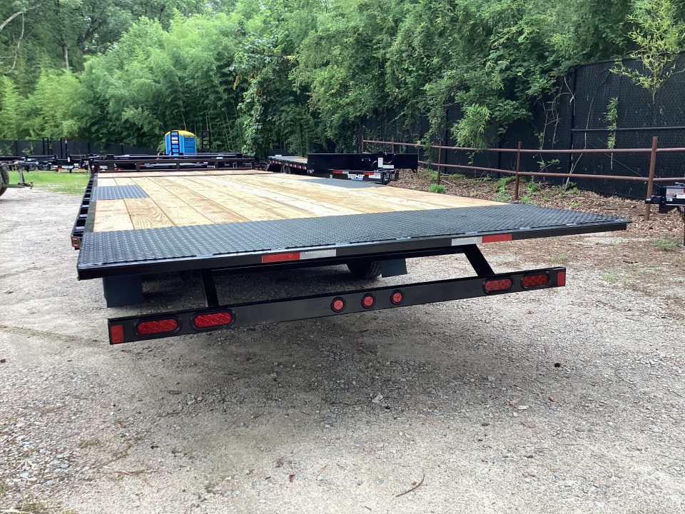 New 2026 Diamond T 10226DO Tilt Trailer