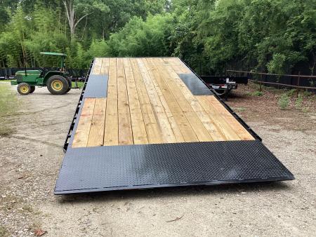 New 2026 Diamond T 10226DO Tilt Trailer