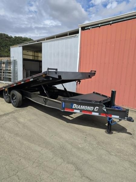 New DECKOVER 2026 Diamond C Trailers DET207 20' X 102  15500 GVWR FULL TILT BLUETOOTH HYDRAULIC JACK UPGRADED METALLIC GRAY TRAILER
