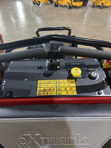 New 2026 Exmark VXX999EKA60600 Lawn Mowers