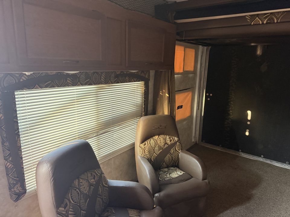 New 2013 Pacific Coachworks SANDSPORT 24 FBSL Other