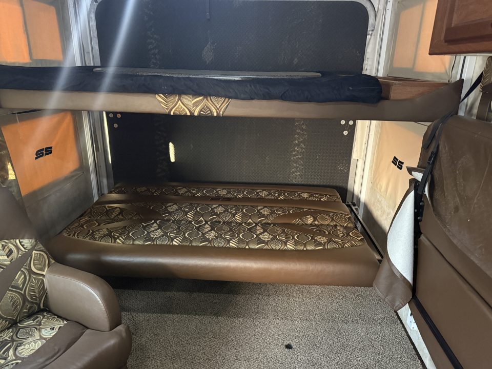 New 2013 Pacific Coachworks SANDSPORT 24 FBSL Other