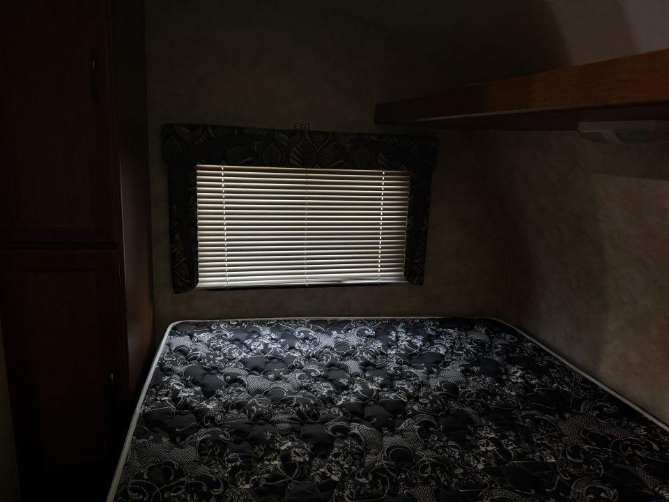 New 2013 Pacific Coachworks SANDSPORT 24 FBSL Other