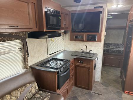 New 2013 Pacific Coachworks SANDSPORT 24 FBSL Other