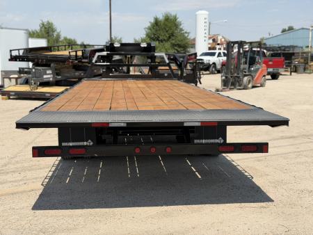 New 2026 Diamond T 8.5-25 Tandem Dual Gooseneck Tilting Deckover Equipment Hauler 24K GVWR