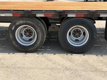 New 2026 Diamond T 8.5-25 Tandem Dual Gooseneck Tilting Deckover Equipment Hauler 24K GVWR