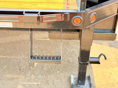New 2026 Diamond T 8.5-25 Gooseneck Deckover Equipment Hauler (GVWR?)