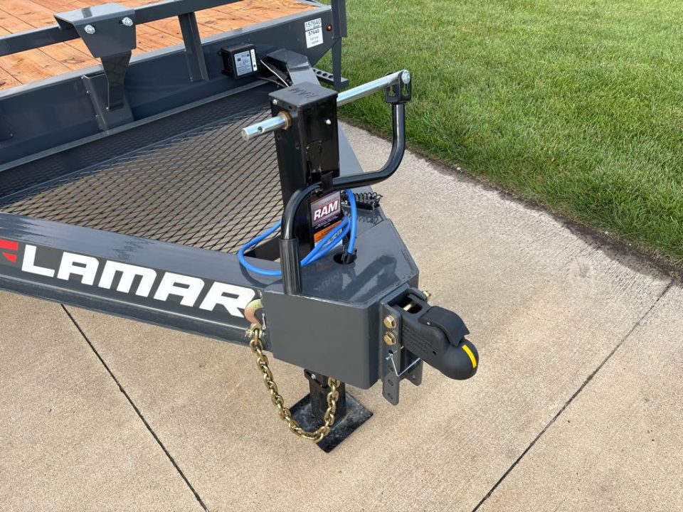 New 2027 Lamar Trailers F8022427 Utility Trailer