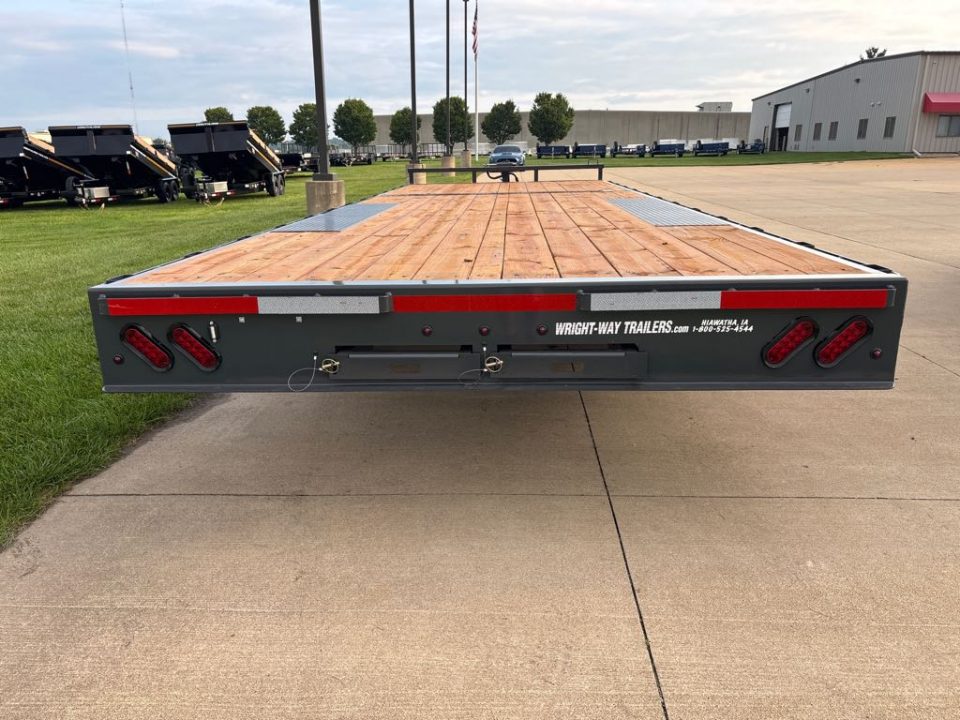 New 2027 Lamar Trailers F8022427 Utility Trailer