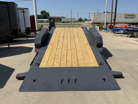 New 2027 Iron Bull TWB 83X22 Equipment Trailer
