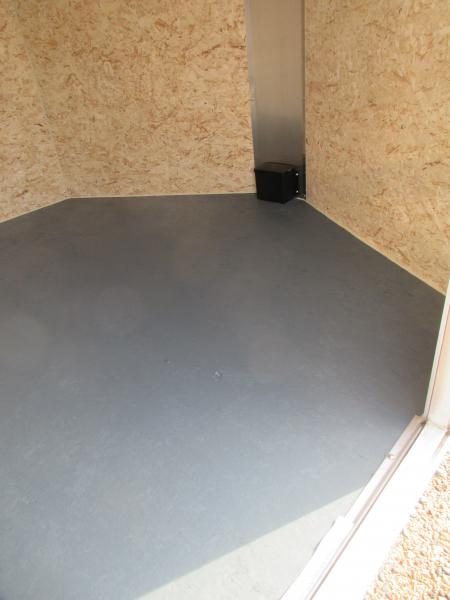 New 2027 Lightning Trailers LTF Cargo / Enclosed Trailer