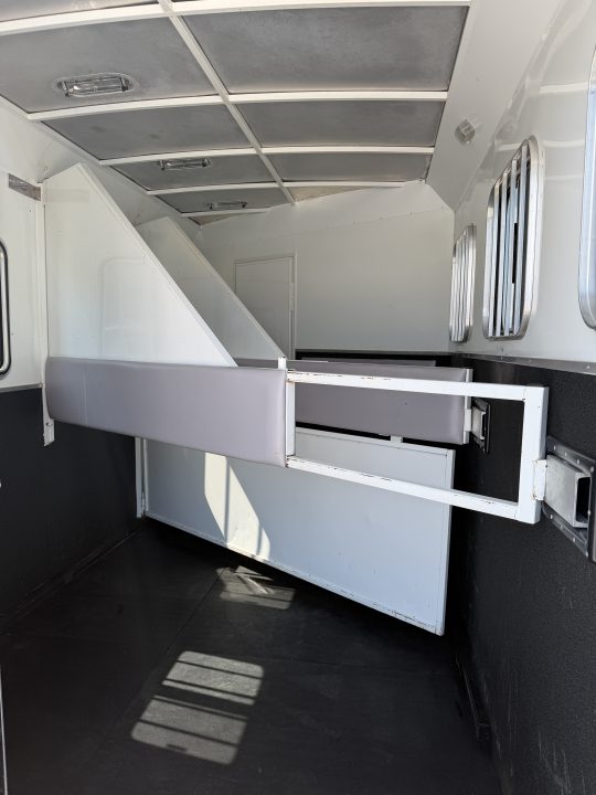 Used 2012 Bison 3 Horse Gooseneck 9' Living Quarters Horse Trailer