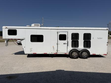 Used 2012 Bison 3 Horse Gooseneck 9' Living Quarters Horse Trailer