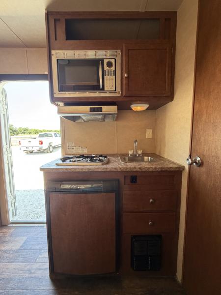 Used 2012 Bison 3 Horse Gooseneck 9' Living Quarters Horse Trailer