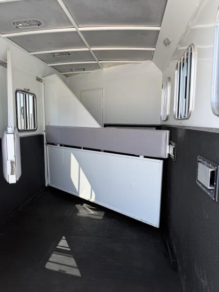 Used 2012 Bison 3 Horse Gooseneck 9' Living Quarters Horse Trailer