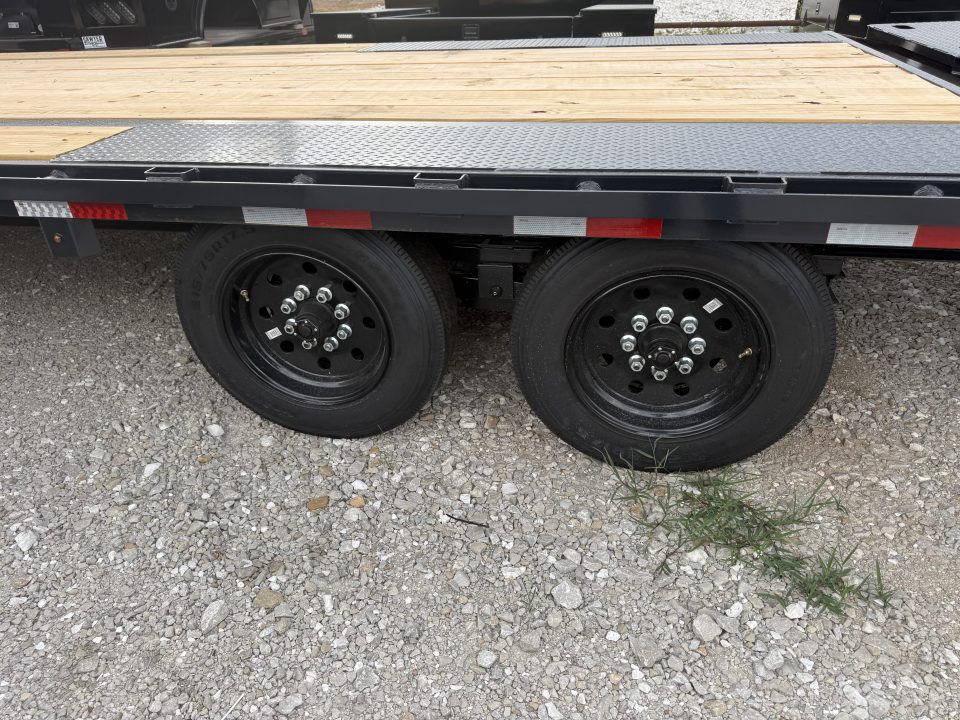 New 2027 Hillcrest Trailers 176205SGMR Flatbed Trailer